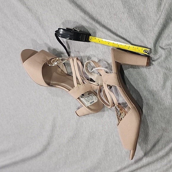 NWT Impo #tan/beige heels size 9W - Picture 3 of 9